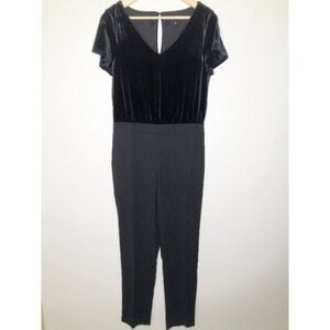 WHITE HOUSE BLACK MARKET VELVET BODICE JUMPSUIT 